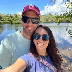 Meet your Posher, Hillary